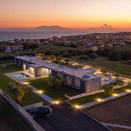 Merelia Luxury Villas - Halkidiki Неа-Муданія Екстер'єр фото