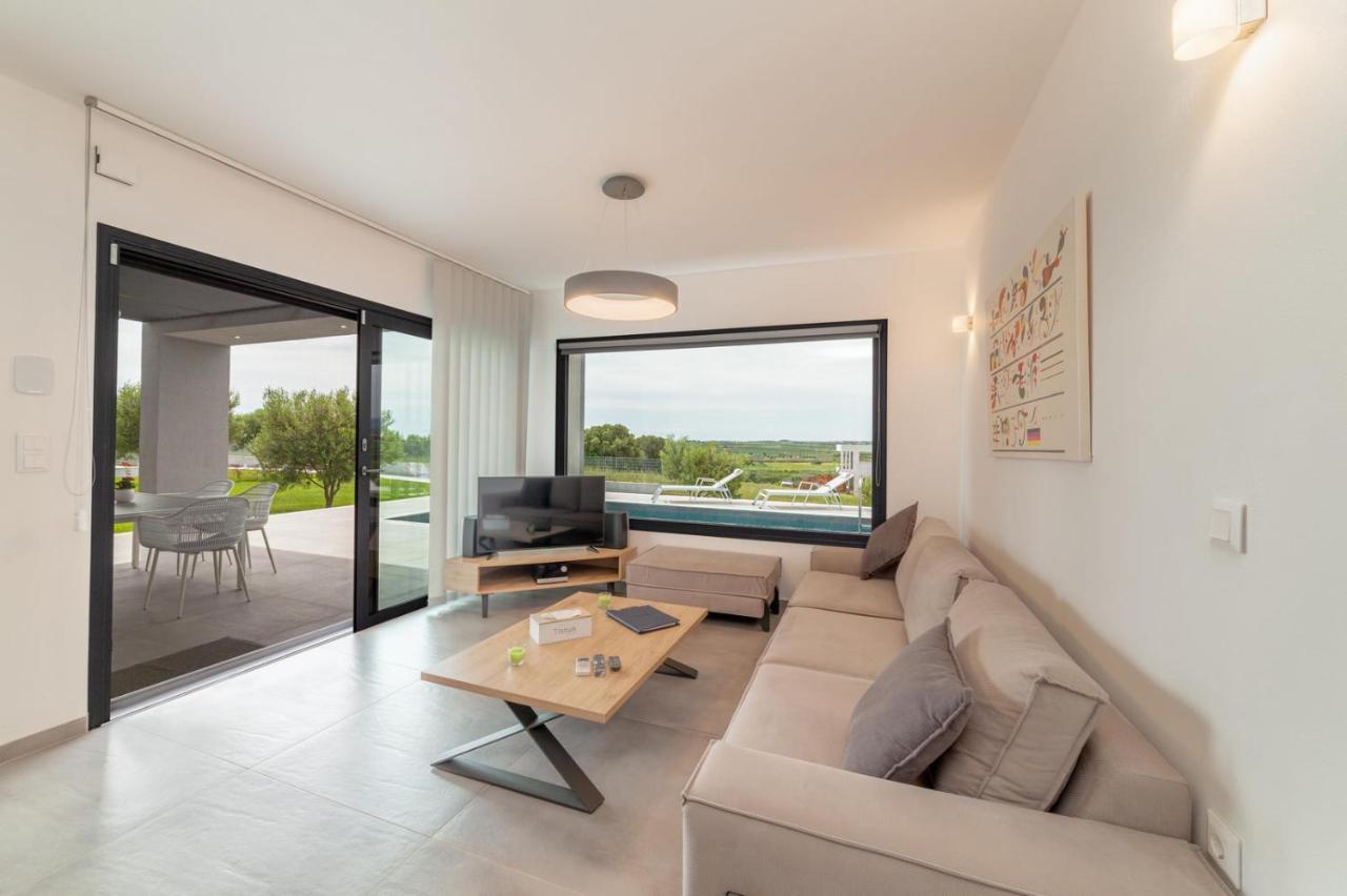 Merelia Luxury Villas - Halkidiki Неа-Муданія Екстер'єр фото