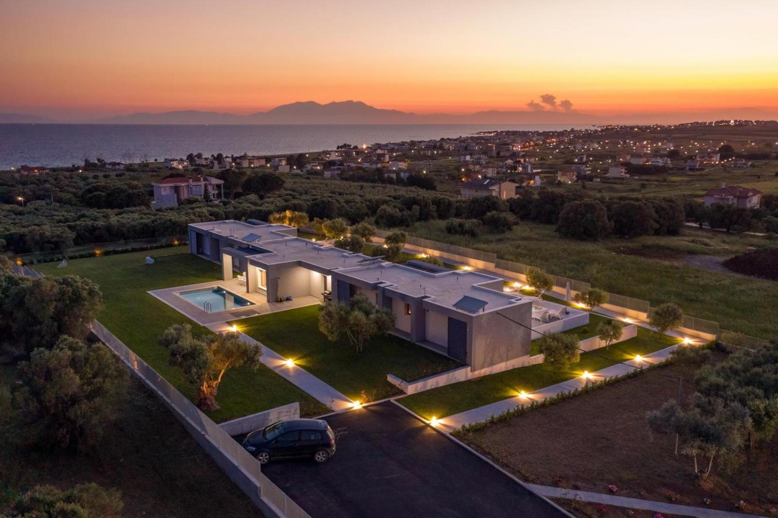 Merelia Luxury Villas - Halkidiki Неа-Муданія Екстер'єр фото