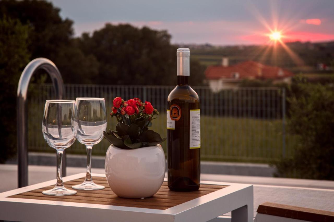 Merelia Luxury Villas - Halkidiki Неа-Муданія Екстер'єр фото