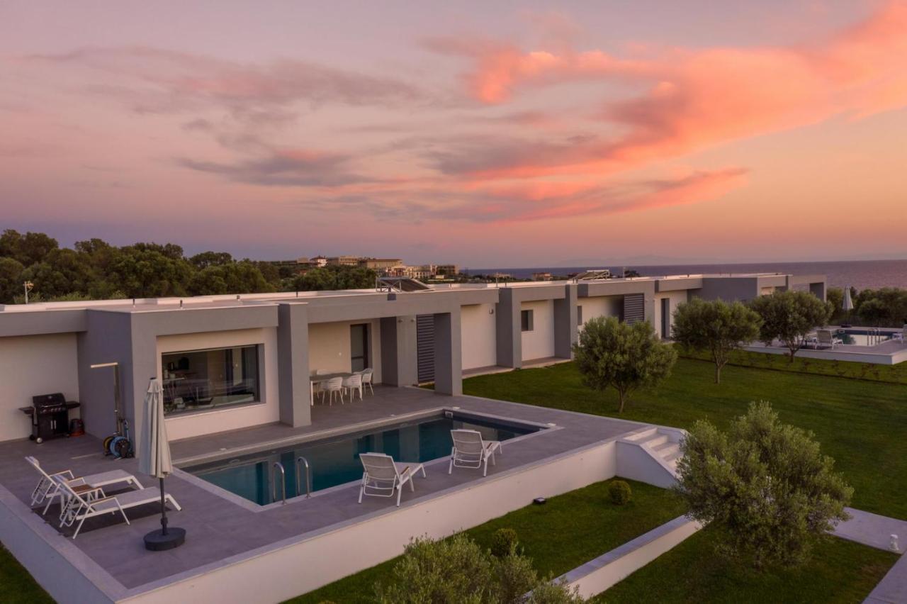 Merelia Luxury Villas - Halkidiki Неа-Муданія Екстер'єр фото